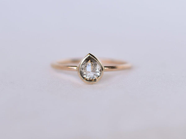 Stella Diamond Ring Bezel Drop