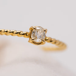 Dew Oval Diamond Ring