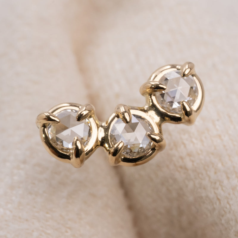 Dewdrop Diamond ピアス – Trio