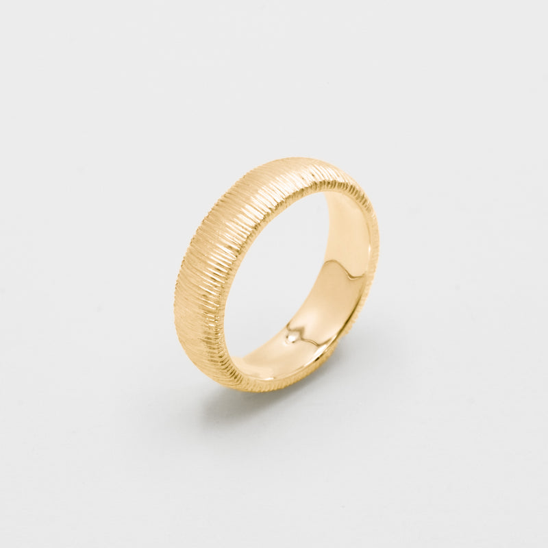 Milled Dome Ring Wide 18K