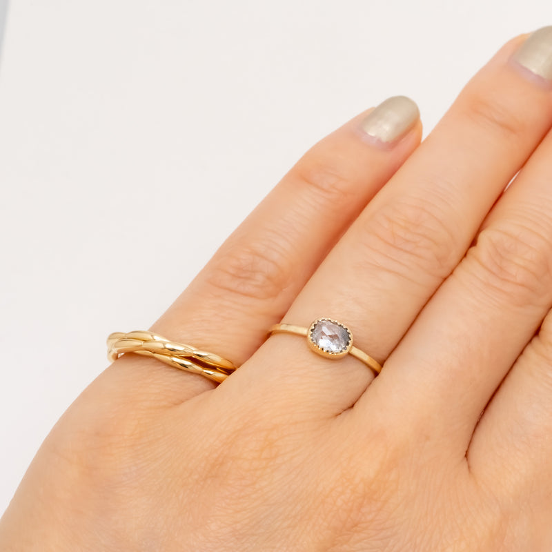 La liaison Ripple Ring Yellow Gold