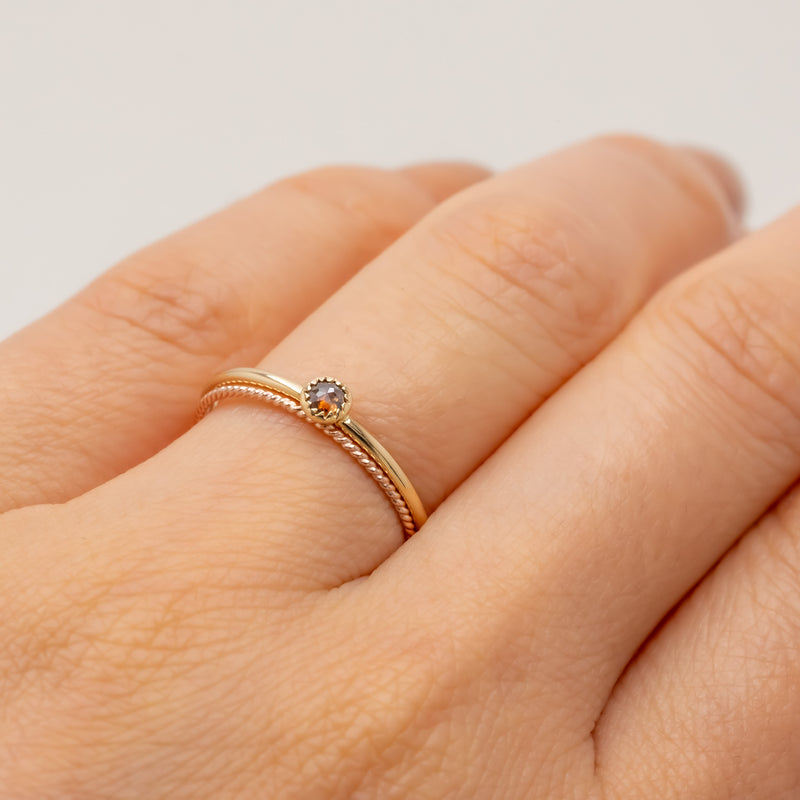 Thread Twist Ring Rose Gold