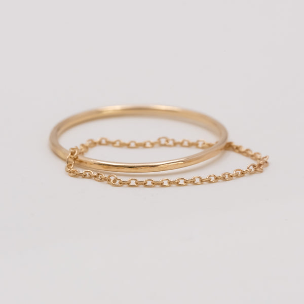 Thread chain ring hammered