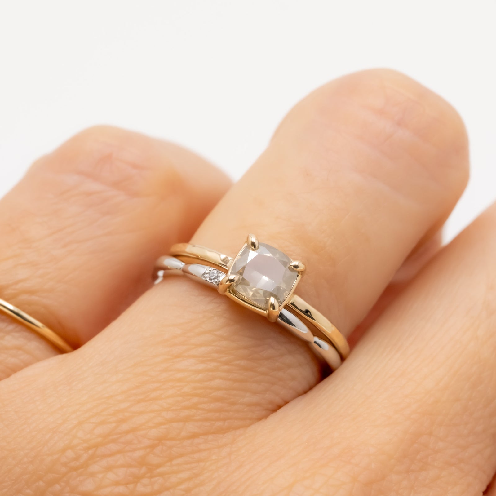 Ripple Ring with diamond Platinum – lily & co.