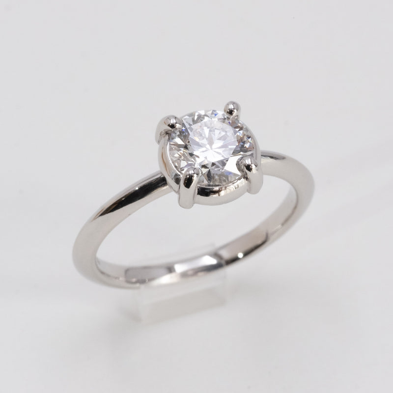 Brilliant Cut Diamond Knife Edge