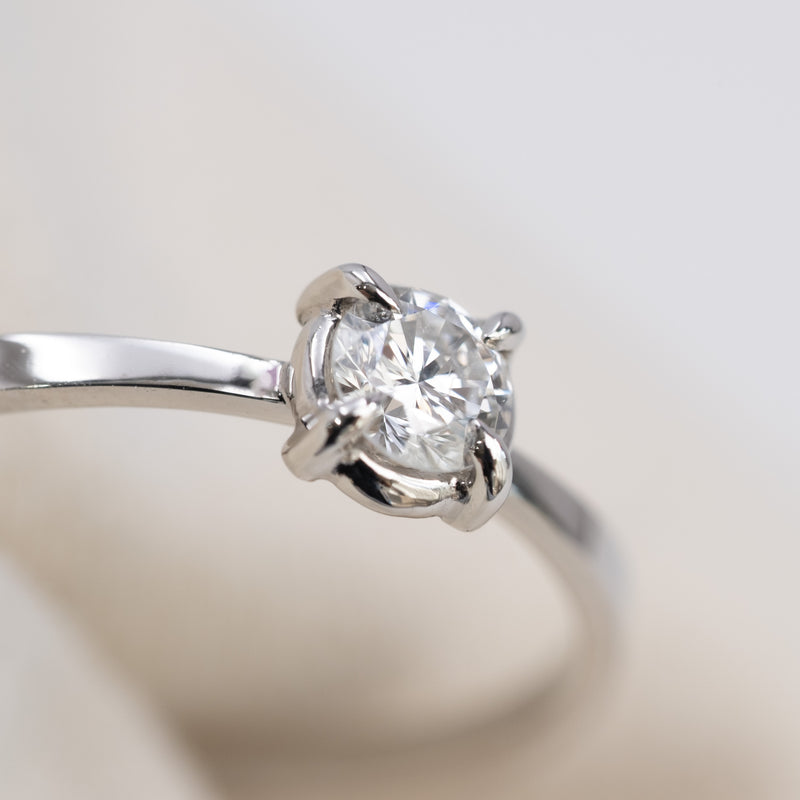 Butterfly Diamond Ring Round Brilliant Cut