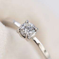 Butterfly Diamond Ring Round Brilliant Cut