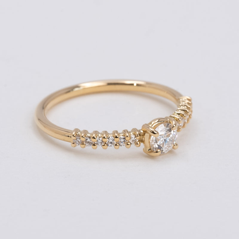 Blossom diamond ring
