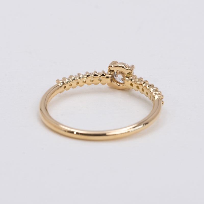 Blossom diamond ring