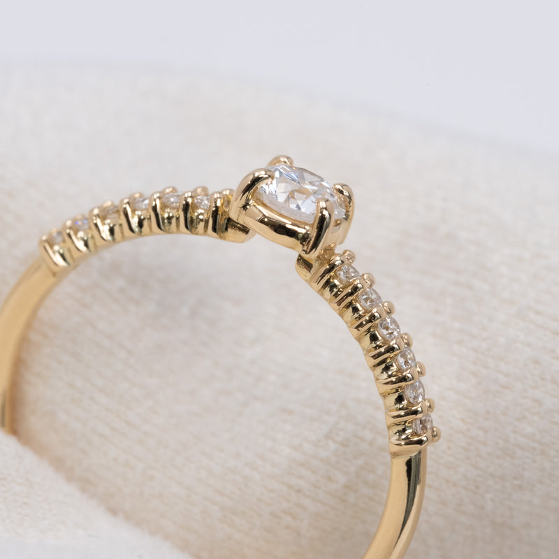 Blossom diamond ring