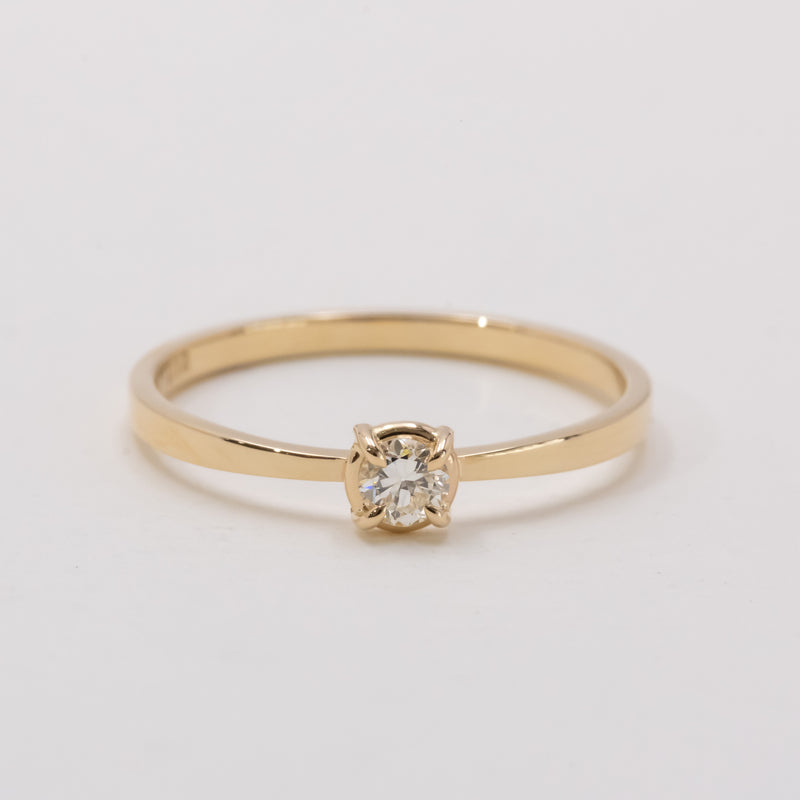 Butterfly Diamond Ring Round Brilliant Cut