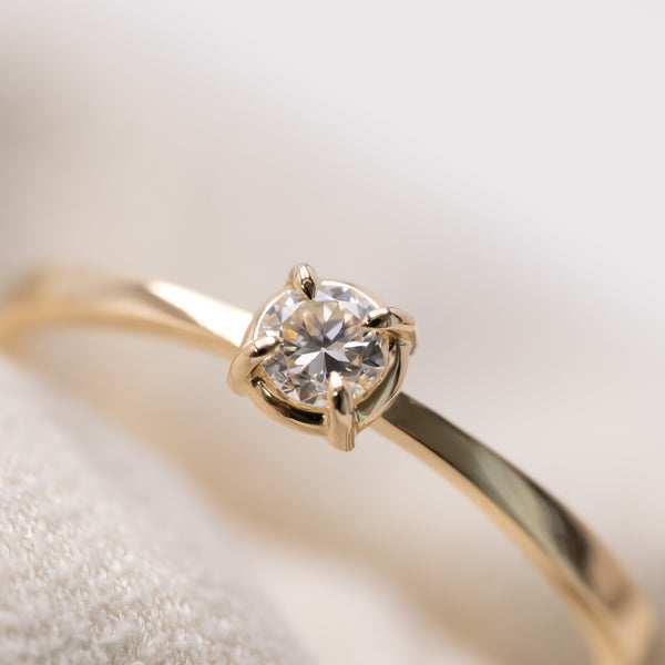 Butterfly Diamond Ring Round Brilliant Cut