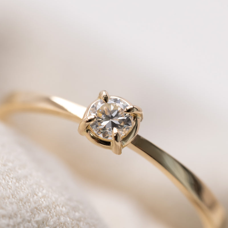 Butterfly Diamond Ring Round Brilliant Cut