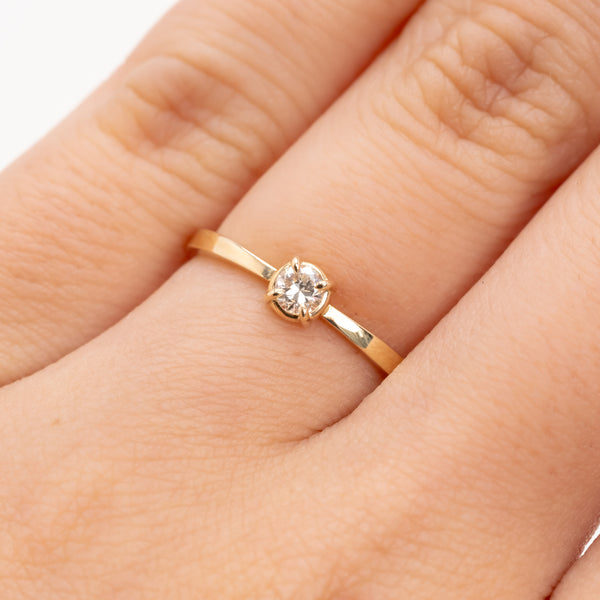 Butterfly Diamond Ring Round Brilliant Cut