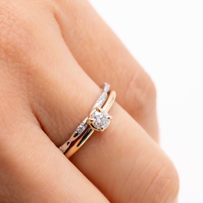 約束のリングRound Brilliant Cut Diamond