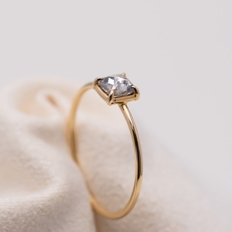 Stella square diamond ring