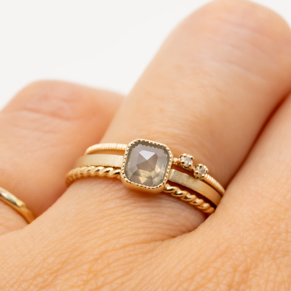 Fog Grey Diamond Ring