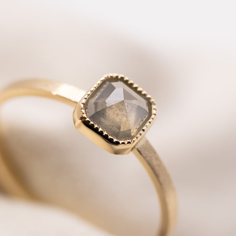 Fog Grey Diamond Ring