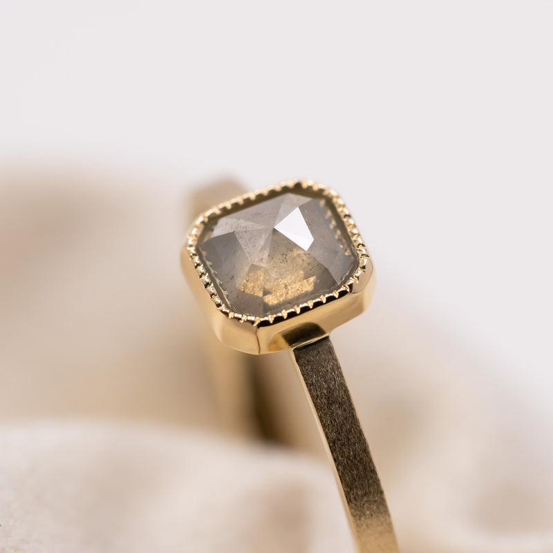 Fog Grey Diamond Ring