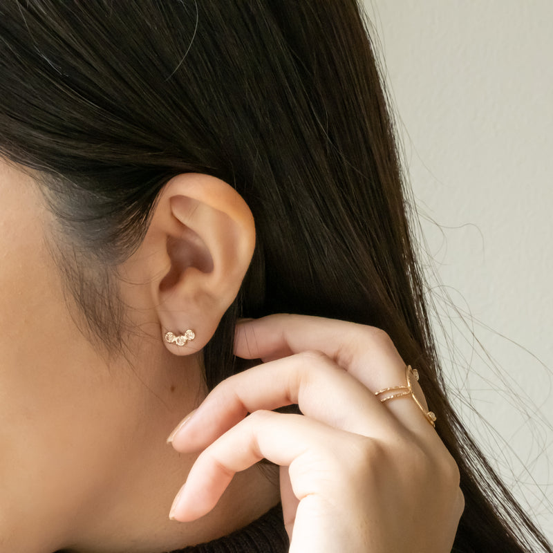 Dewdrop Diamond ピアス – Trio