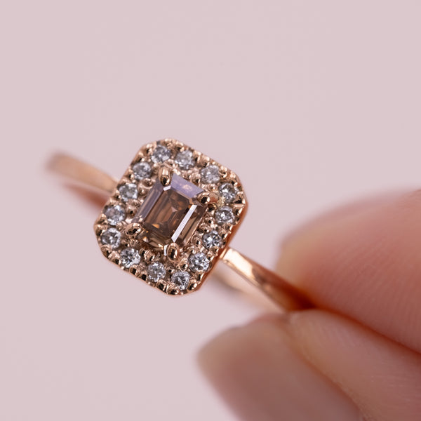 Halo Diamond Ring -brown emerald