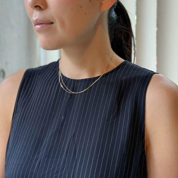Thread necklace