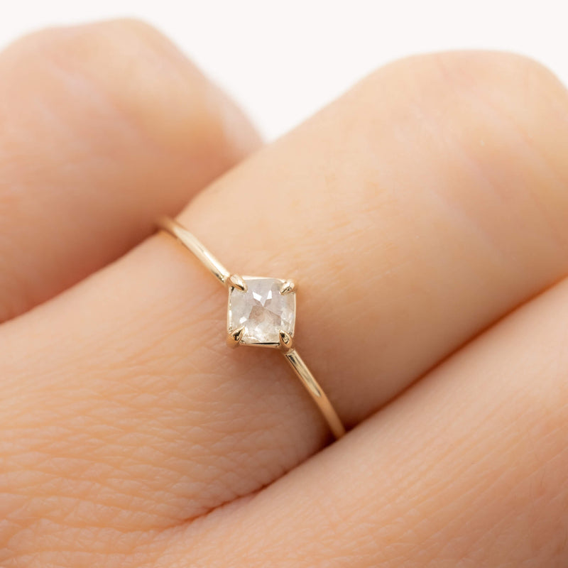 Silk White Diamond Ring