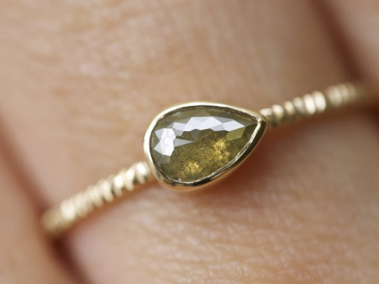 Moss Green Drop Diamond Ring