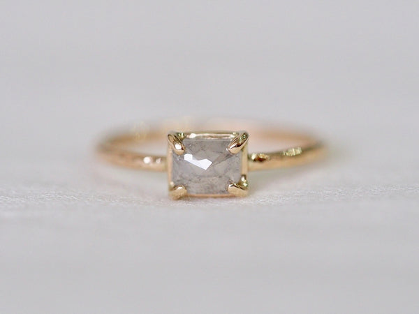 Asagumo diamond ring