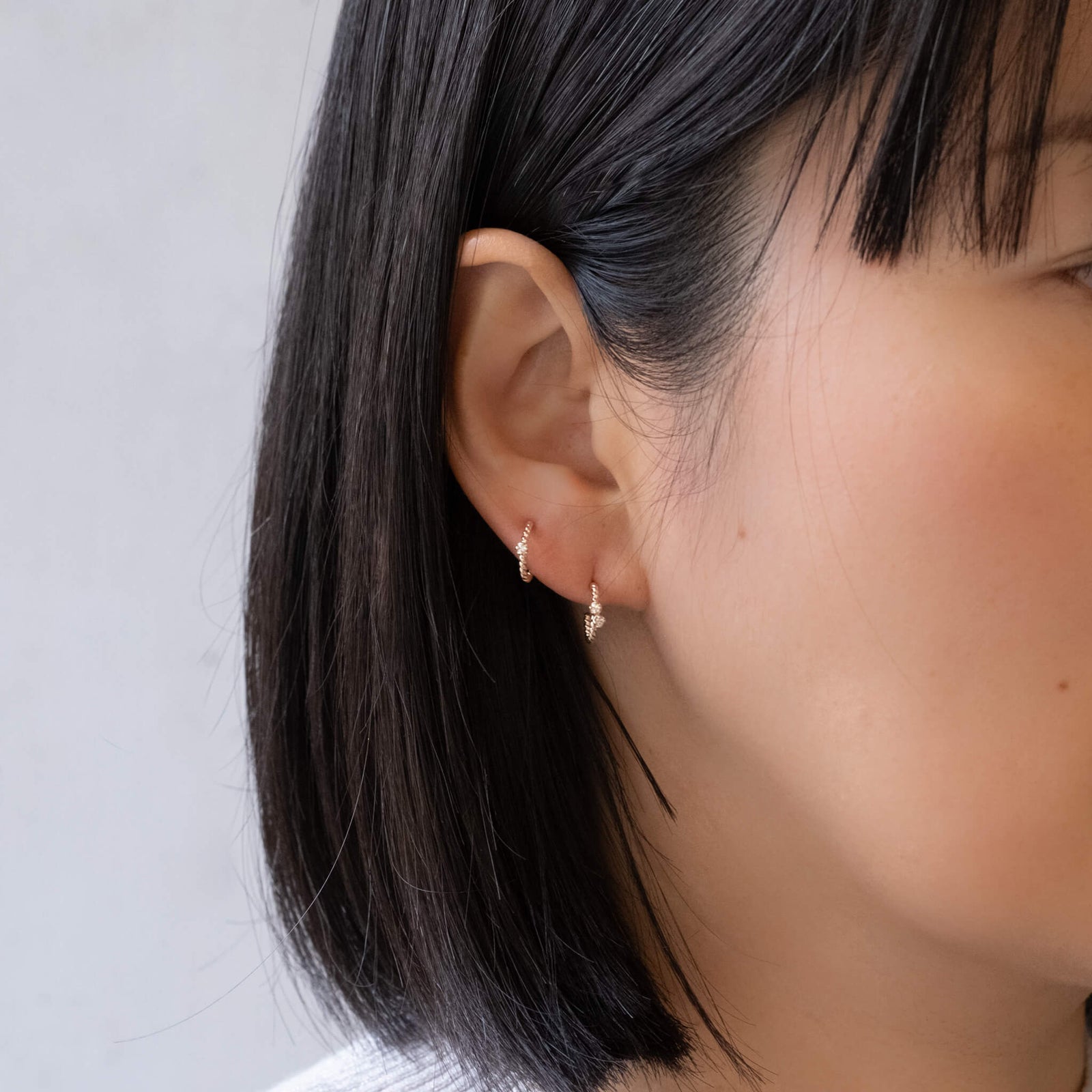 ◆JACQUEMUS◆アシンメトリーフープピアス Jacquemus アシンメトリー ミニ フープ ピアス