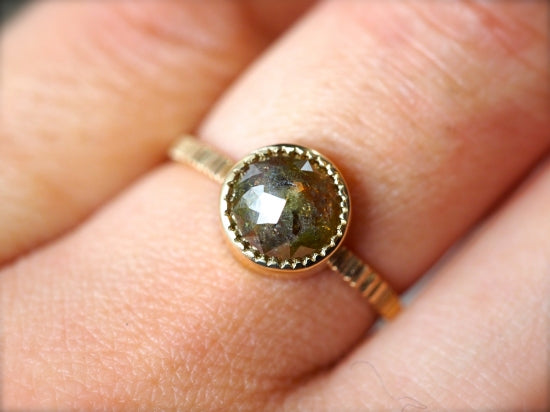 Green Earth Diamond Ring