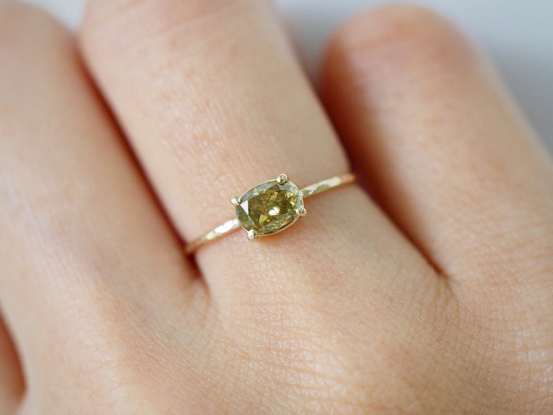 Lotuspond Diamond Ring