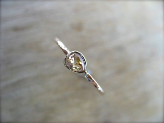 Tiger Lily Drop Diamond Ring