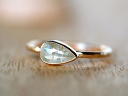 Rain Drop Diamond Ring