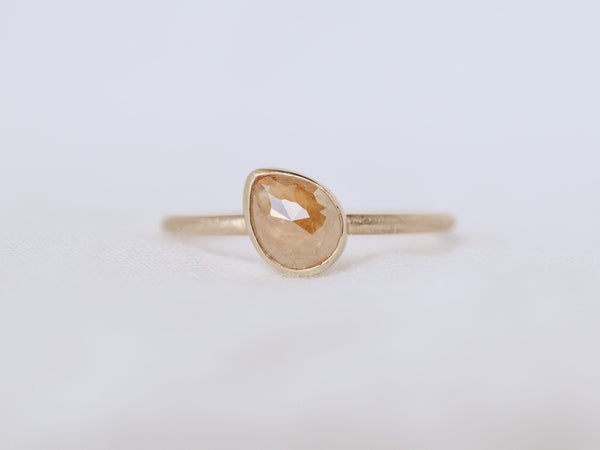 Frosted Bezel Diamond Ring Milk Beige Drop