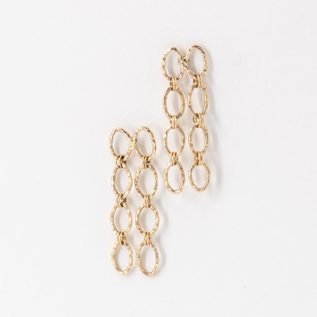 La liaison Oval Earrings – lily & co.