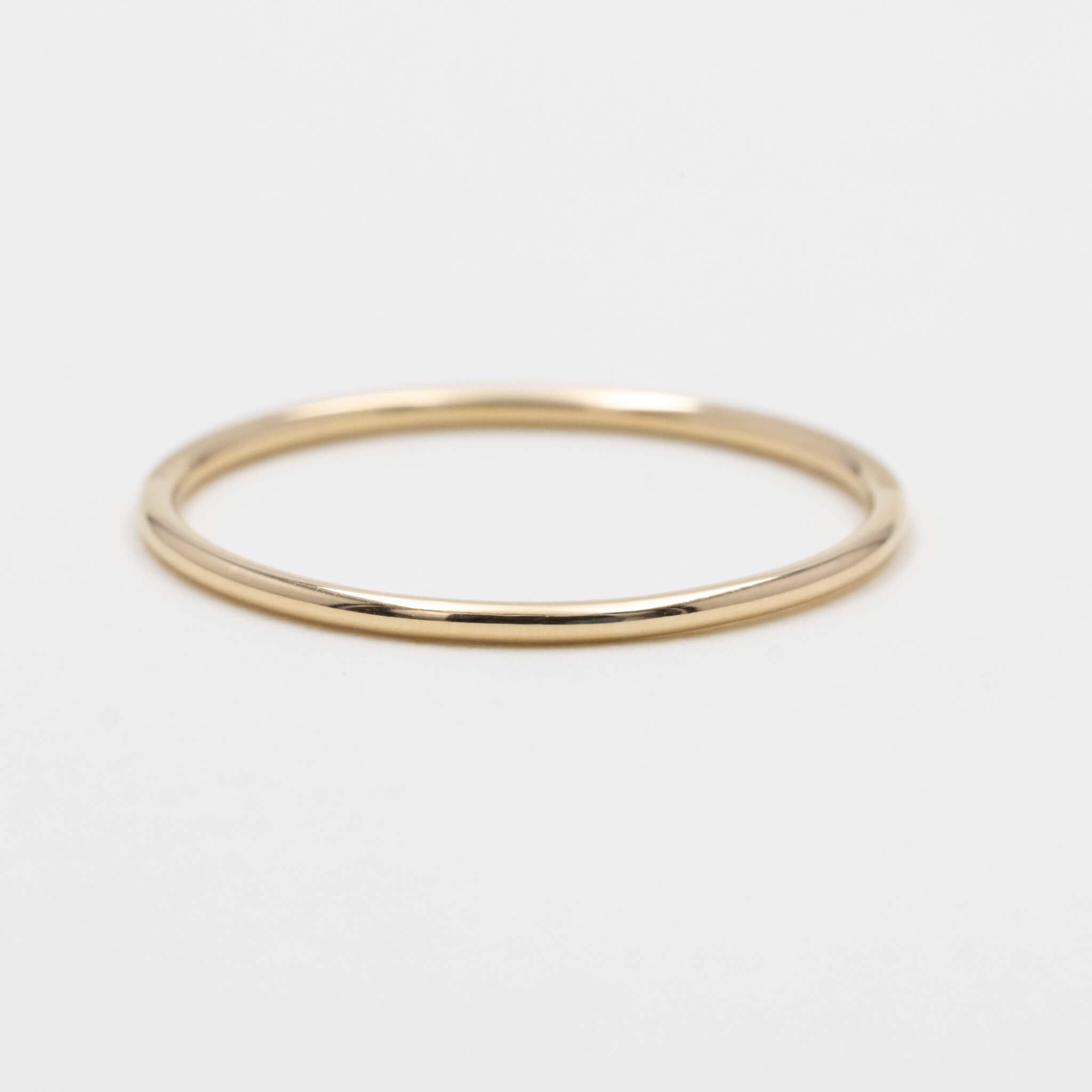 Plain Round Ring Fine – lily & co.