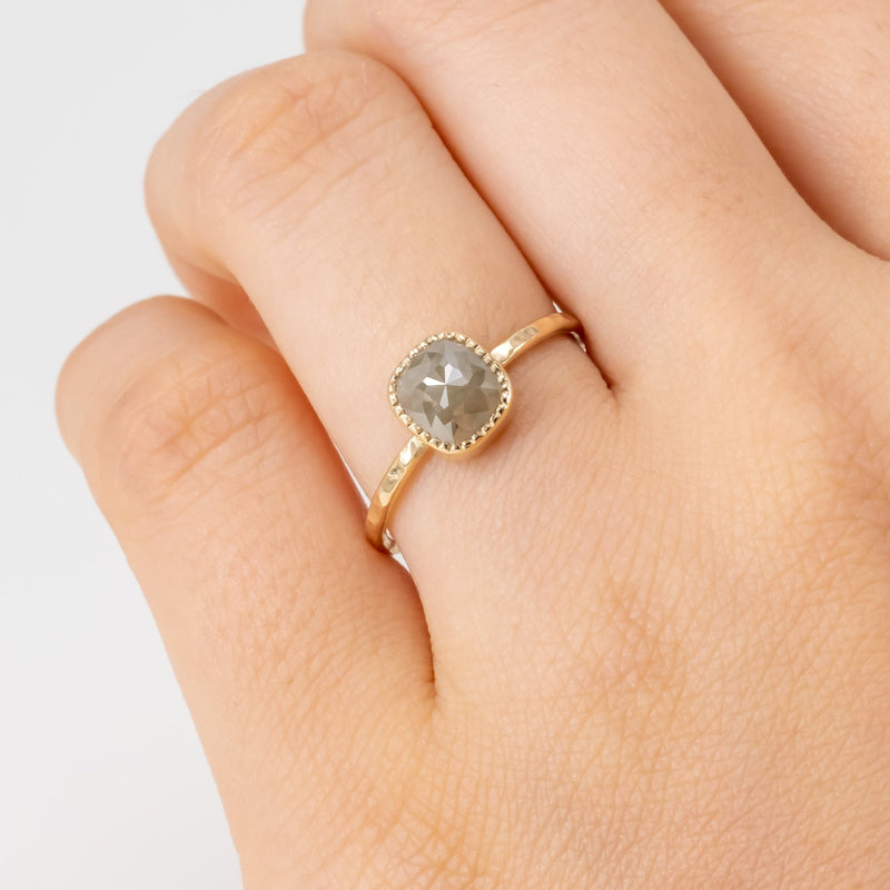Smoky Leaf Diamond Ring