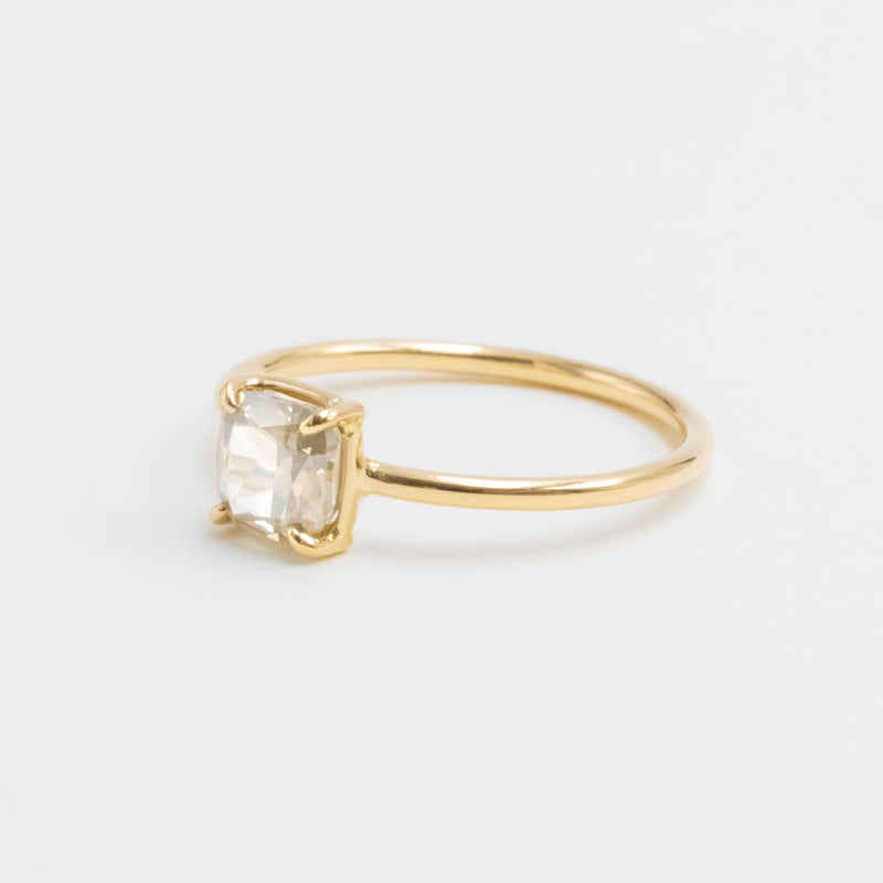 Milky Square Diamond Ring Gold