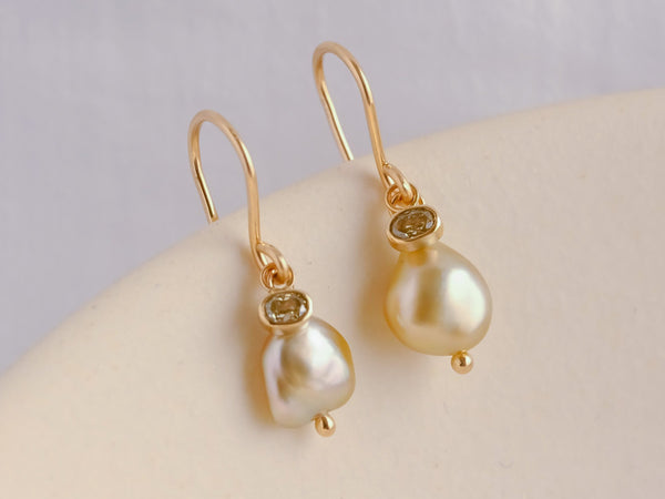 Little treasures charm earrings champagne sage oval